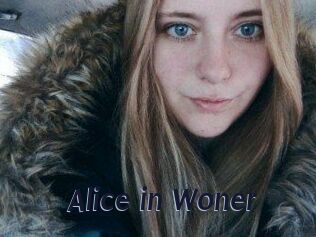 Alice_in_Woner