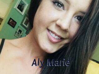Aly_Marie