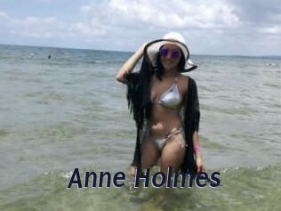 Anne_Holmes