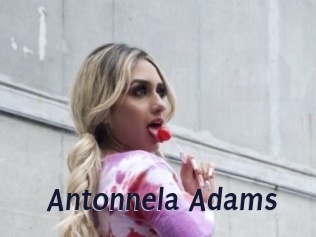 Antonnela_Adams