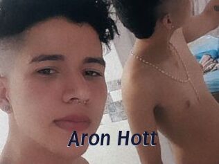 Aron_Hott