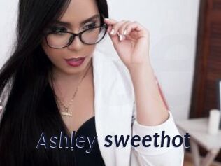Ashley_sweethot