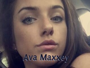 Ava_Maxxey