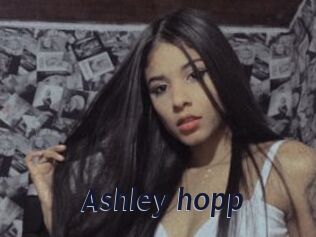 Ashley_hopp