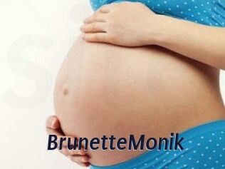 BrunetteMonik