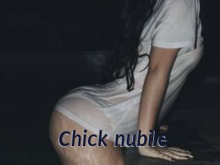 Chick_nubile