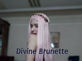 Divine_Brunette