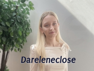Dareleneclose