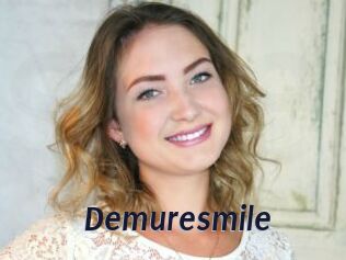 Demuresmile