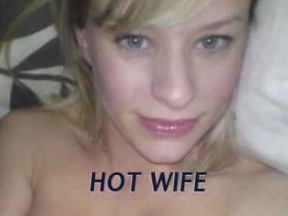 HOT_WIFE