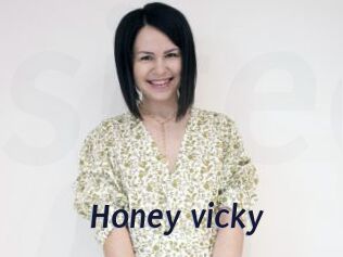Honey_vicky
