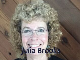 Julia_Brooks