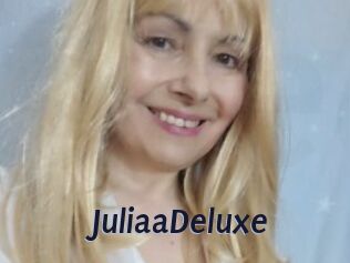 JuliaaDeluxe
