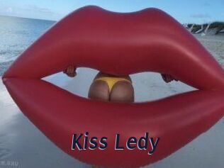 Kiss_Ledy