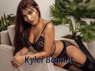 Kylei_Bonnet