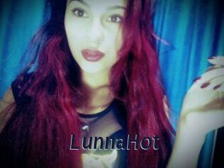 LunnaHot