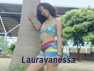 Lauravanessa