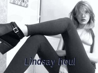 Lindsay_houl