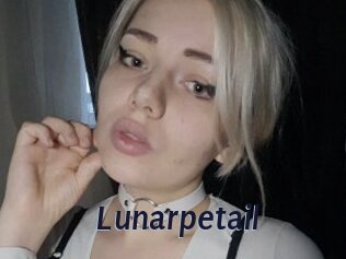 Lunarpetail