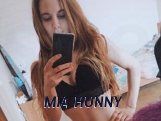 MIA_HUNNY