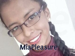 Mia_Pleasure