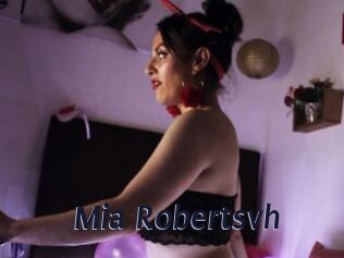 Mia_Robertsvh