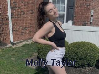 Molly_Taylor