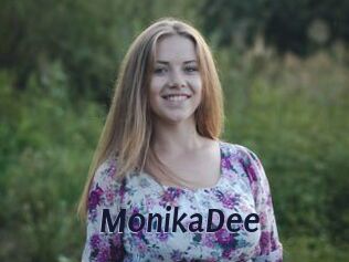MonikaDee