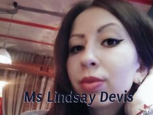 Ms_Lindsay_Devis