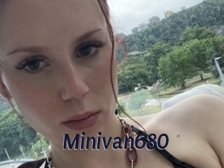 Minivan680