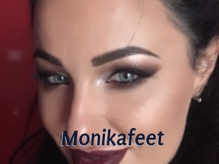 Monikafeet