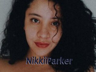 NikkiiParker