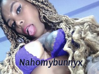Nahomybunnyx