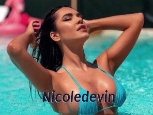 nicoledevin Site Cul