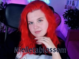 Nielletablossom
