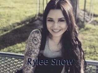 Rylee_Snow