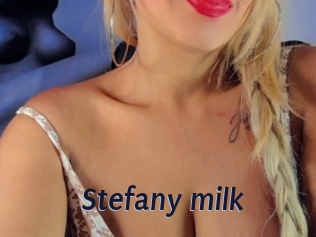 Stefany_milk