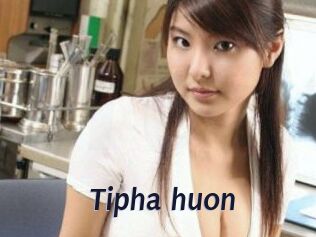 Tipha_huon