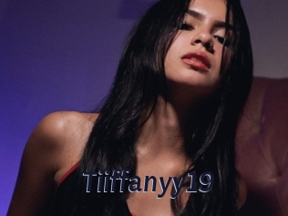 Tiiffanyy19