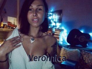 Veronnica