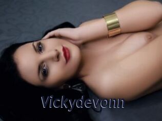 Vickydevonn