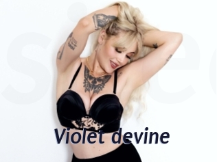 Violet_devine